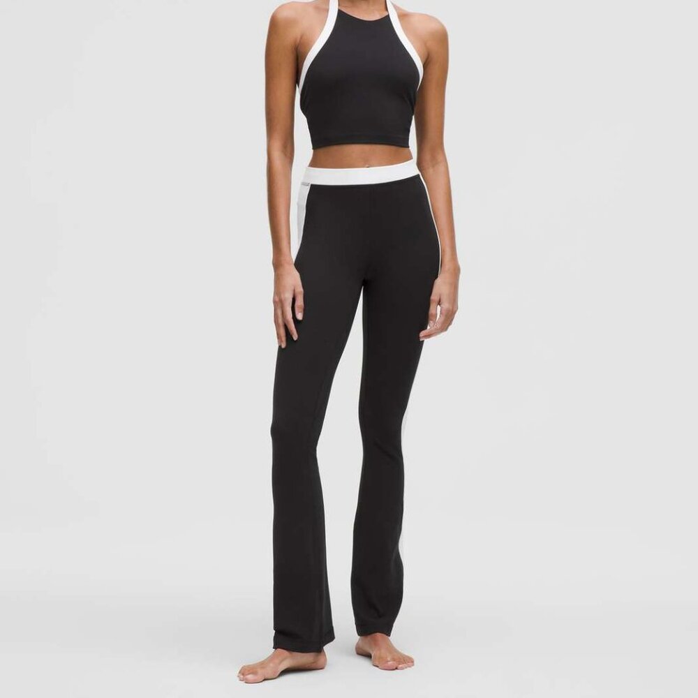 Nulu High-Rise Flared Pant (32") — Black & White
